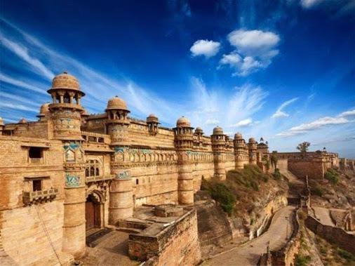 Hotel Surya Gwalior Bagian luar foto